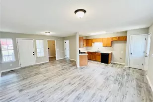 58 Kingston Pointe, Kingston, GA 30145 - Photo 2
