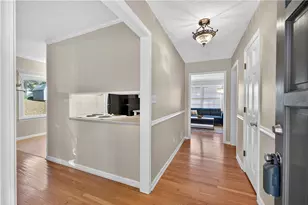 2577 Glen Circle, Lawrenceville, GA 30044 - Photo 2