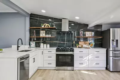 1504 Hardin Avenue, Atlanta, GA 30337 - Photo 12