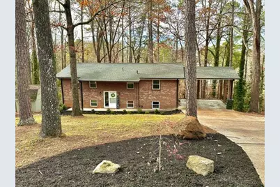 1985 Kingswood Drive, Marietta, GA 30066 - Photo 2