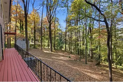 1985 Kingswood Drive, Marietta, GA 30066 - Photo 38