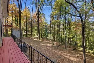 1985 Kingswood Dr, Marietta, GA 30066 - Photo 38