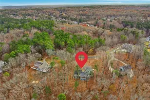 3710 Country Estate Dr NW, Kennesaw, GA 30152 - Photo 4