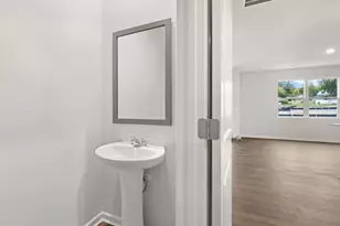 5983 Skylar Dr, Atlanta, GA 30336 - Photo 16