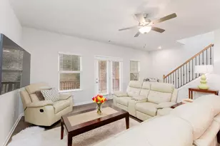 2527 Hedgeway Cir, Kennesaw, GA 30144 - Photo 6