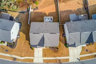 1810 Primrose Park Rd, Sugar Hill, GA 30518 - Photo 48