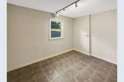 48 Russell Road, Lawrenceville, GA 30043 - Photo 8