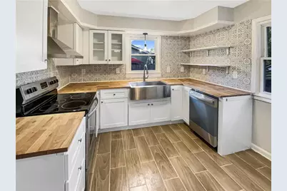 48 Russell Road, Lawrenceville, GA 30043 - Photo 2