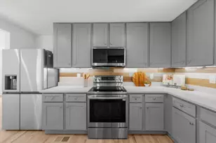 2385 Perkerson Rd SW, Atlanta, GA 30315 - Photo 14