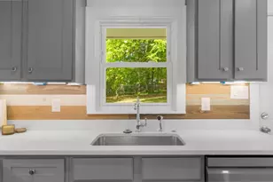 2385 Perkerson Rd SW, Atlanta, GA 30315 - Photo 16