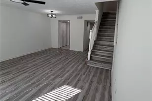 2250 Kings Gate Circle, Snellville, GA 30078 - Photo 14