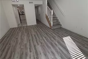 2250 Kings Gate Circle, Snellville, GA 30078 - Photo 8