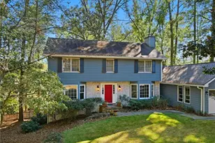 1050 Lakemont Trce, Roswell, GA 30075 - Photo 6