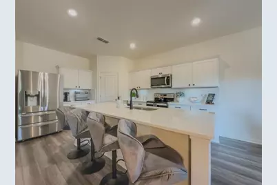 278 Bentwater Way, Hoschton, GA 30548 - Photo 2