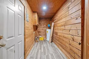 910 Brush Town Rd, Cisco, GA 30708 - Photo 10