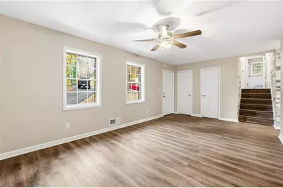 930 Kings Court, Woodstock, GA 30189 - Photo 6