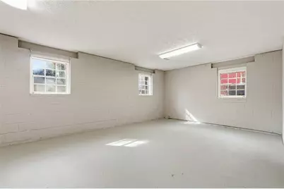 930 Kings Court, Woodstock, GA 30189 - Photo 22