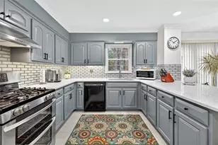 222 Mossy Pl, Alpharetta, GA 30005 - Photo 20