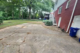 2431 N Decatur Rd, Decatur, GA 30033 - Photo 4