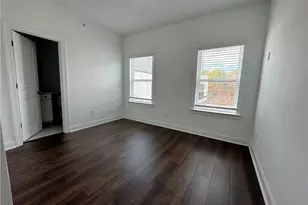 6577 Beacon Dr, Atlanta, GA 30328 - Photo 14