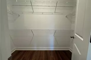 6577 Beacon Dr, Atlanta, GA 30328 - Photo 18