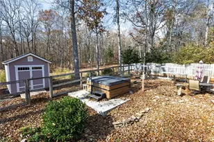 632 Goldenwood Ct, Powder Springs, GA 30127 - Photo 44