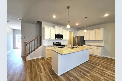 334 Lanier Circle, Woodstock, GA 30189 - Photo 6