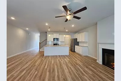 334 Lanier Circle, Woodstock, GA 30189 - Photo 8