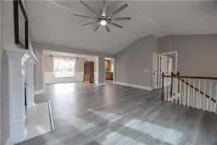 19 Priory Club Dr, Cartersville, GA 30120 - Photo 4