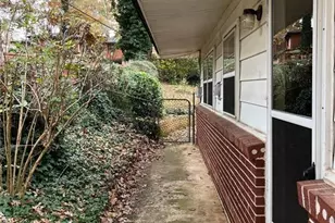 743 Brookwood Dr, Forest Park, GA 30297 - Photo 6