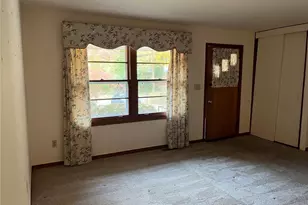 743 Brookwood Dr, Forest Park, GA 30297 - Photo 8