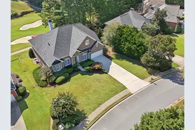 6640 Bridlewood Way, Suwanee, GA 30024 - Photo 2