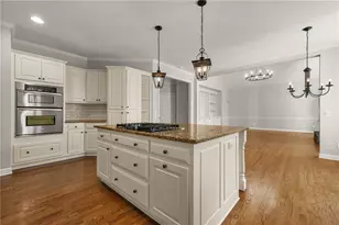 338 Grand Ave, Suwanee, GA 30024 - Photo 14