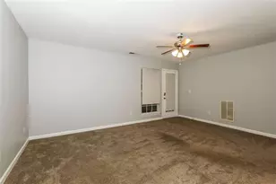 563 Sycamore Dr, Jonesboro, GA 30238 - Photo 16