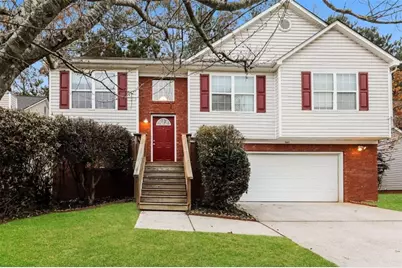 563 Sycamore Drive, Jonesboro, GA 30238 - Photo 1