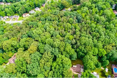 2790 Deerfield Drive, Lithia Springs, GA 30122 - Photo 10