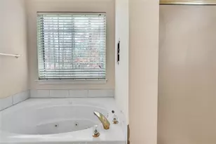 1174 Drawbridge Dr, Riverdale, GA 30296 - Photo 32