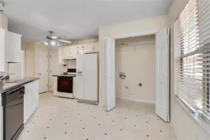 1174 Drawbridge Dr, Riverdale, GA 30296 - Photo 16