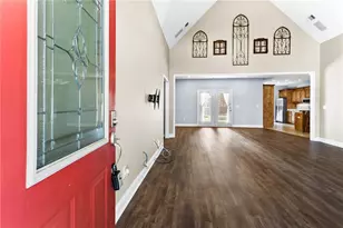 132 Hidden Creek Cir, Lizella, GA 31052 - Photo 8