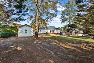 132 Hidden Creek Cir, Lizella, GA 31052 - Photo 54