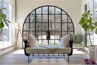 261 King Road NW, Atlanta, GA 30342 - Photo 16