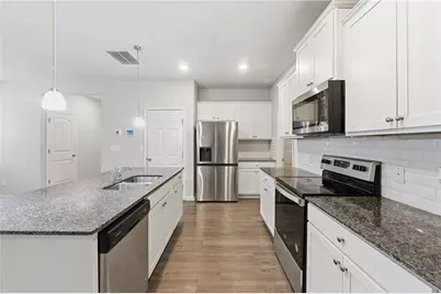 6615 Bluffview Drive, Douglasville, GA 30134 - Photo 4