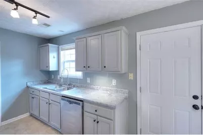 908 Fawnfield Drive, Monroe, GA 30656 - Photo 4