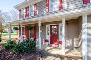 741 Saddle Wood Way, Lawrenceville, GA 30043 - Photo 2