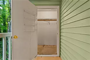 4042 Whitehall Way, Alpharetta, GA 30004 - Photo 14