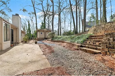 1110 Lake Drive, Roswell, GA 30075 - Photo 16