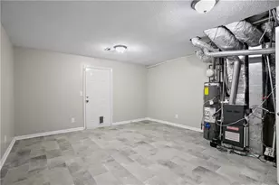 1027 Regency Dr, Acworth, GA 30102 - Photo 30