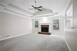 1027 Regency Dr, Acworth, GA 30102 - Photo 8