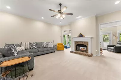 825 Mill Garden Place, Cumming, GA 30040 - Photo 8