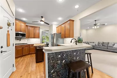 825 Mill Garden Place, Cumming, GA 30040 - Photo 12